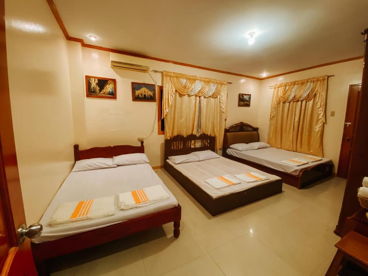 The Orange House - Vigan Villa Luaran gambar
